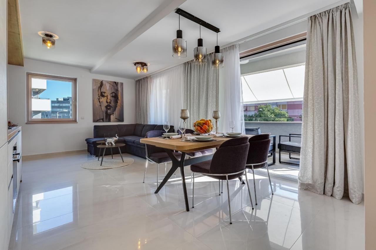 Diamond Two Bedroom Apartment Zadar Exterior photo